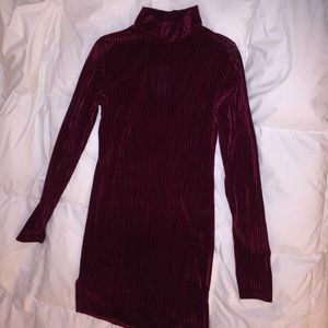 NWT Forever 21 Bodycon Velvet Dress